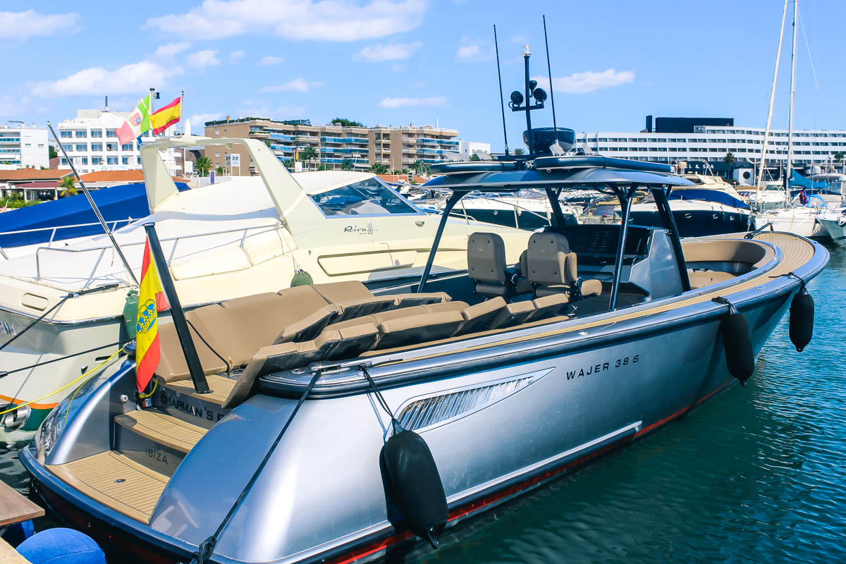 Wajer 38 S starboard view