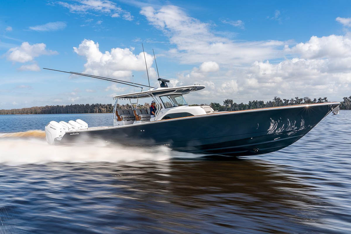V-46 starboard view running