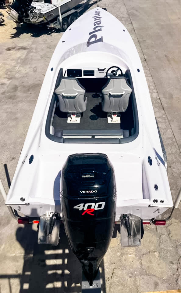 24 KIR Phantom 30 single outboard